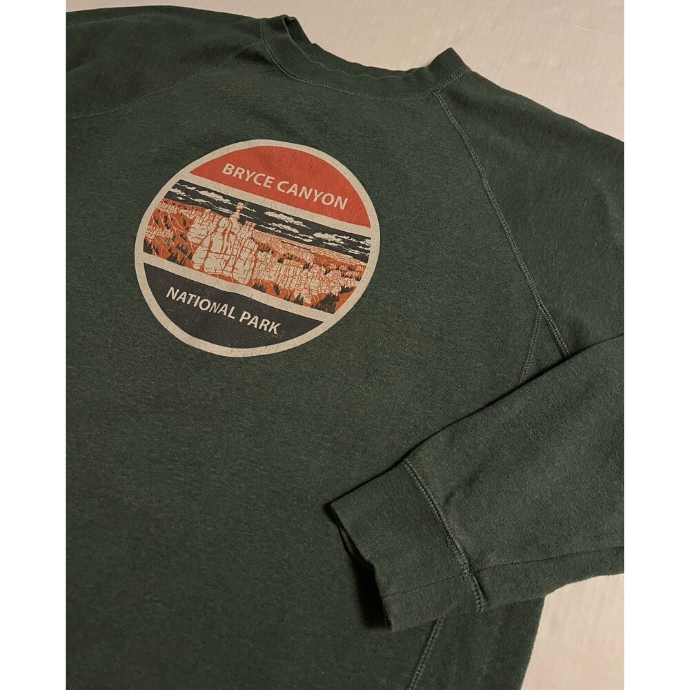 Wild Tribute Bryce Canyon National Park Green Sweatshirt LARGE Nature Outdoors